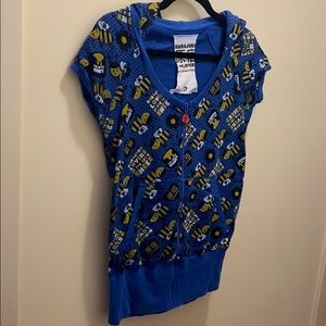 Gwen Stefani’s Harajuku Lovers Bees Knees Hoodie